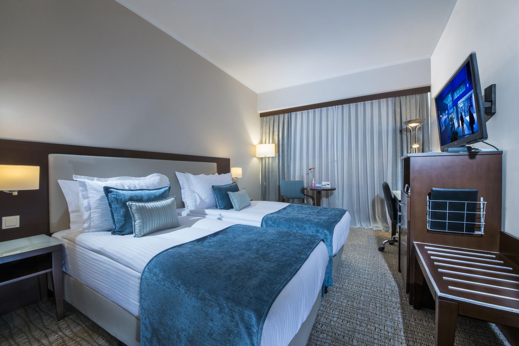 Radisson Blu מלון